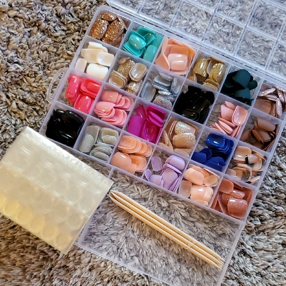 Multi-Color Nail Art Storage Box - Picture 4 of 4